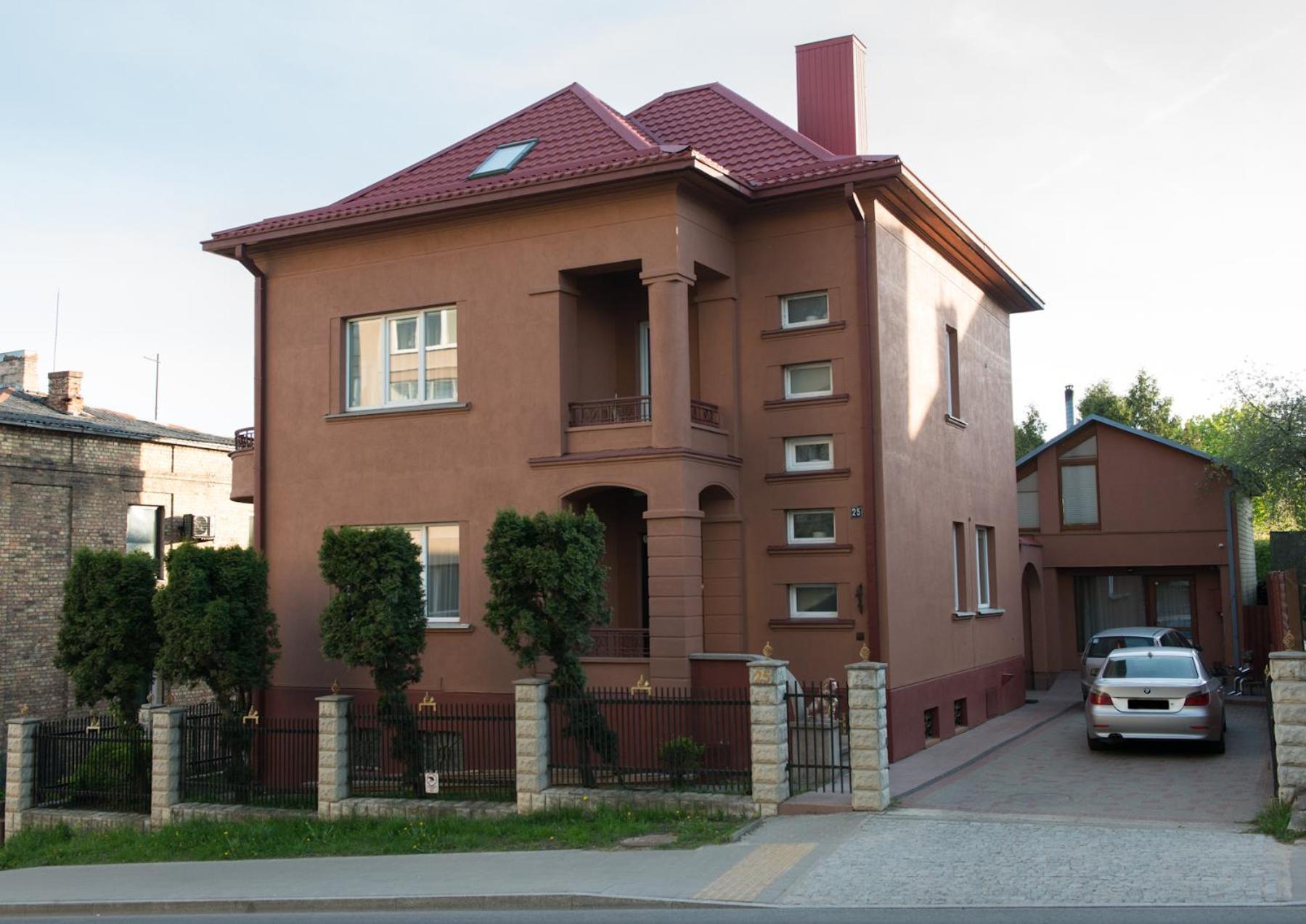 Petro Delux Apartments Каунас Екстер'єр фото