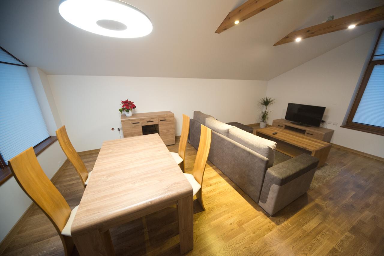 Petro Delux Apartments Каунас Екстер'єр фото