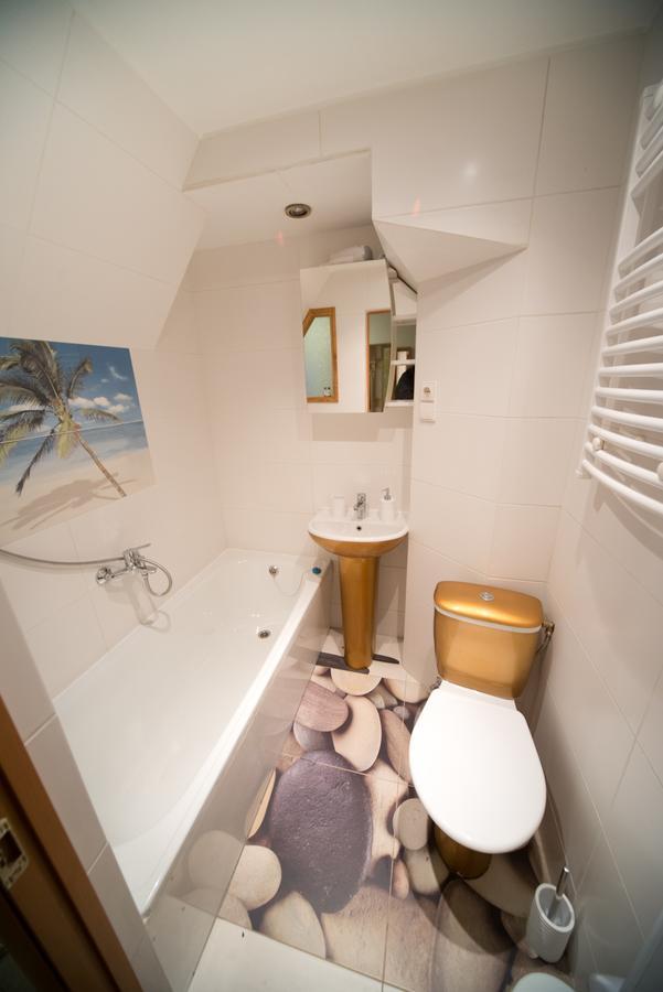 Petro Delux Apartments Каунас Екстер'єр фото